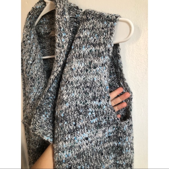 NWT LOFT SLEEVELESS KNIT VEST - Picture 3 of 3